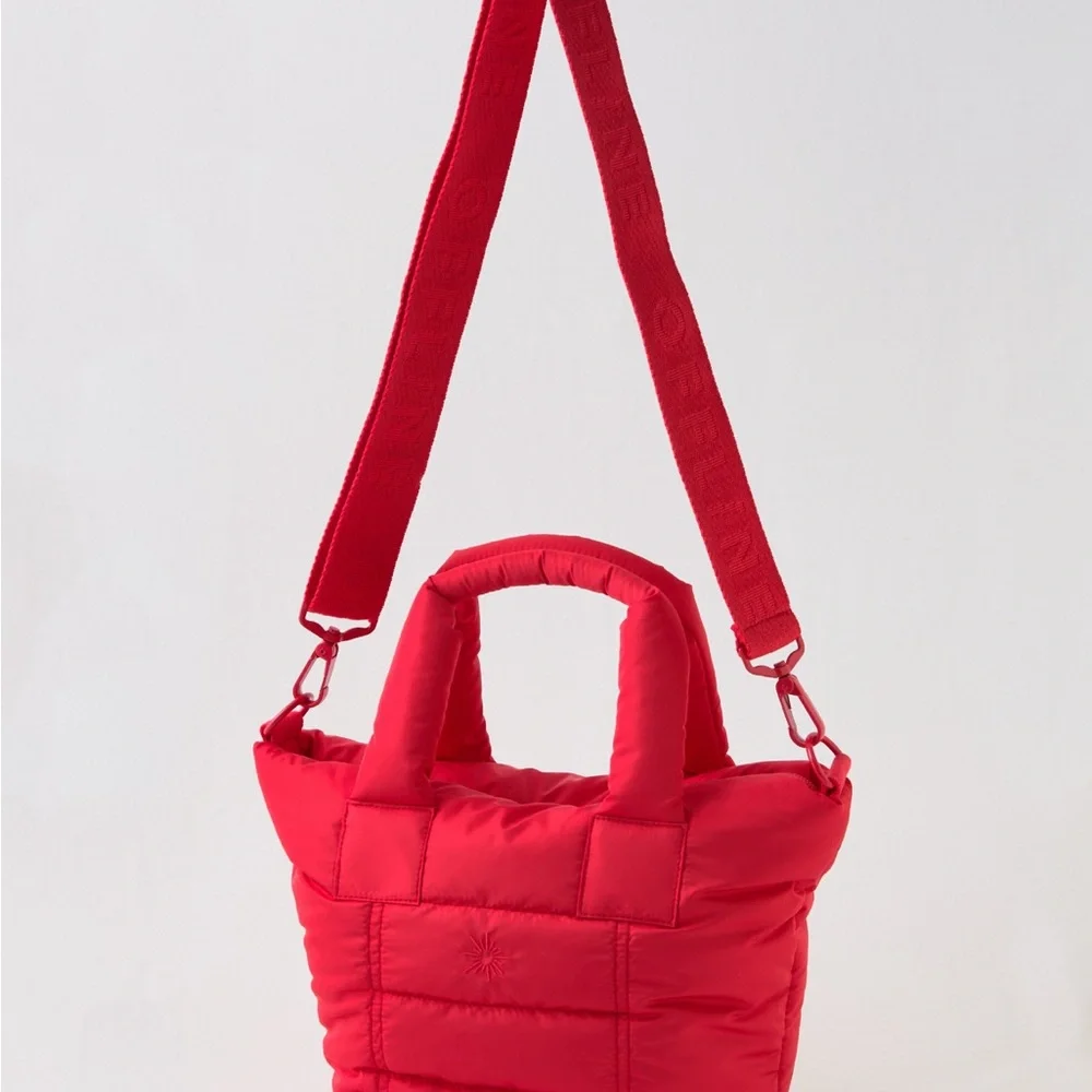 NWOT OFFLINE by Aerie Puff Love Mini Tote Resort Red - Picture 3 of 11